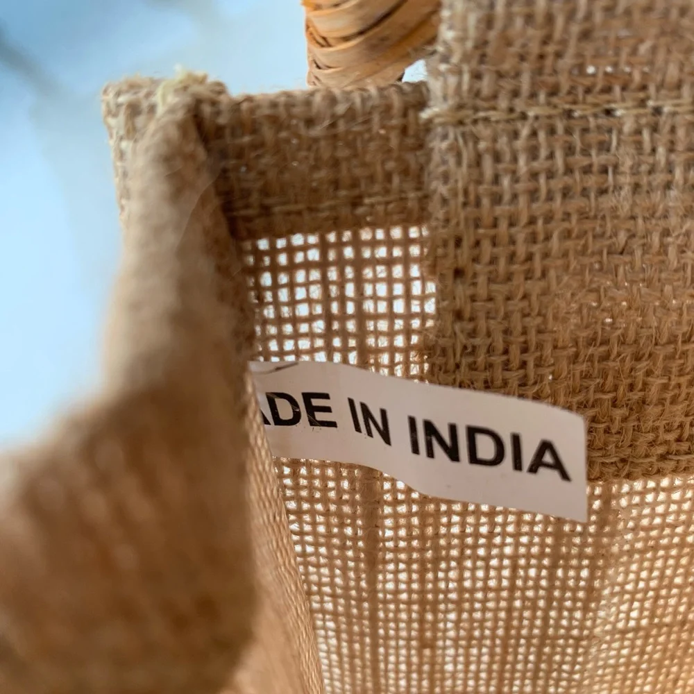 Fibrous Jute Single Wine Bottle Gift Bag with Bamboo Handles